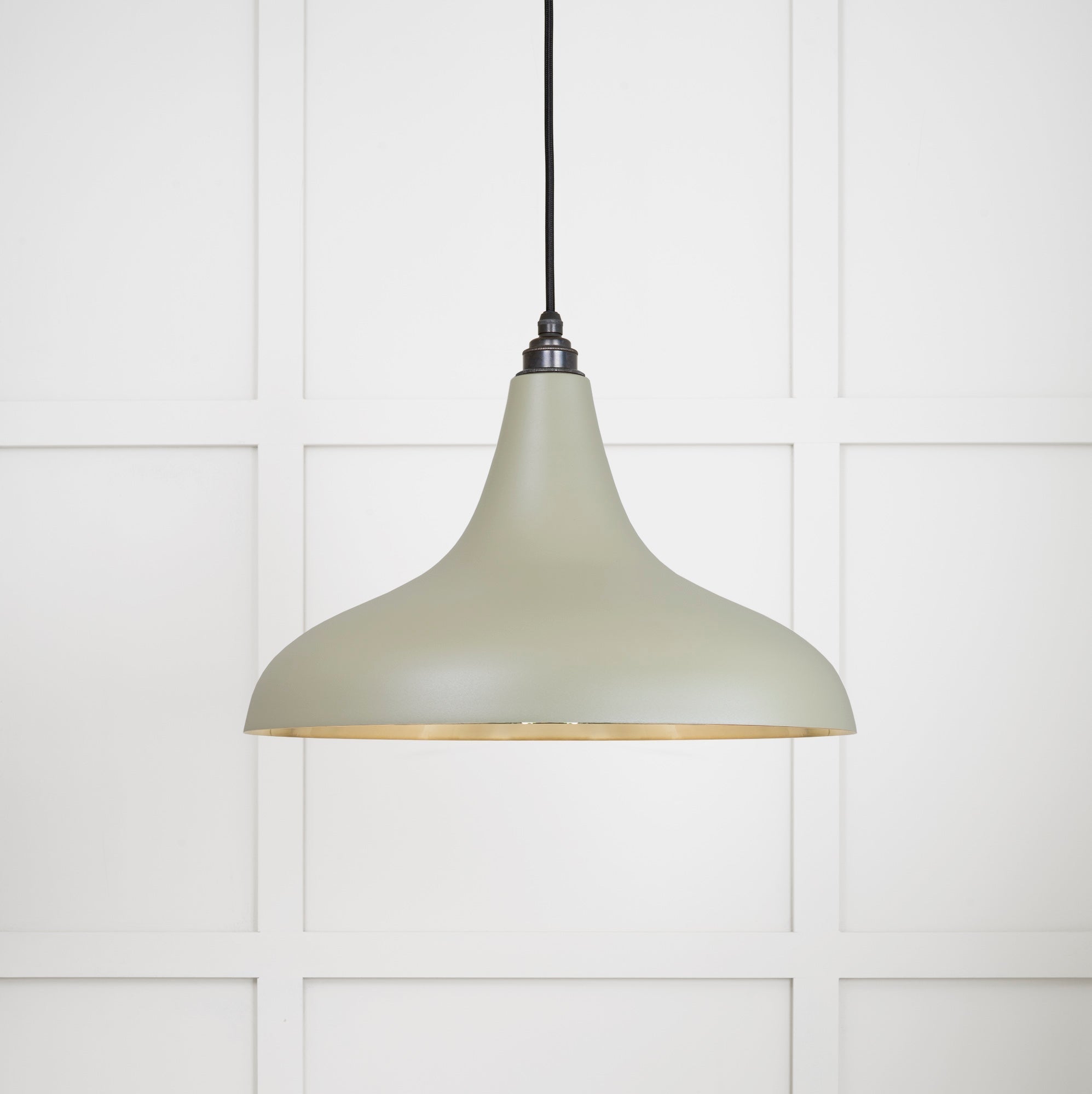 Smooth Brass Frankley Pendant | Tump - From The Anvil - EB London