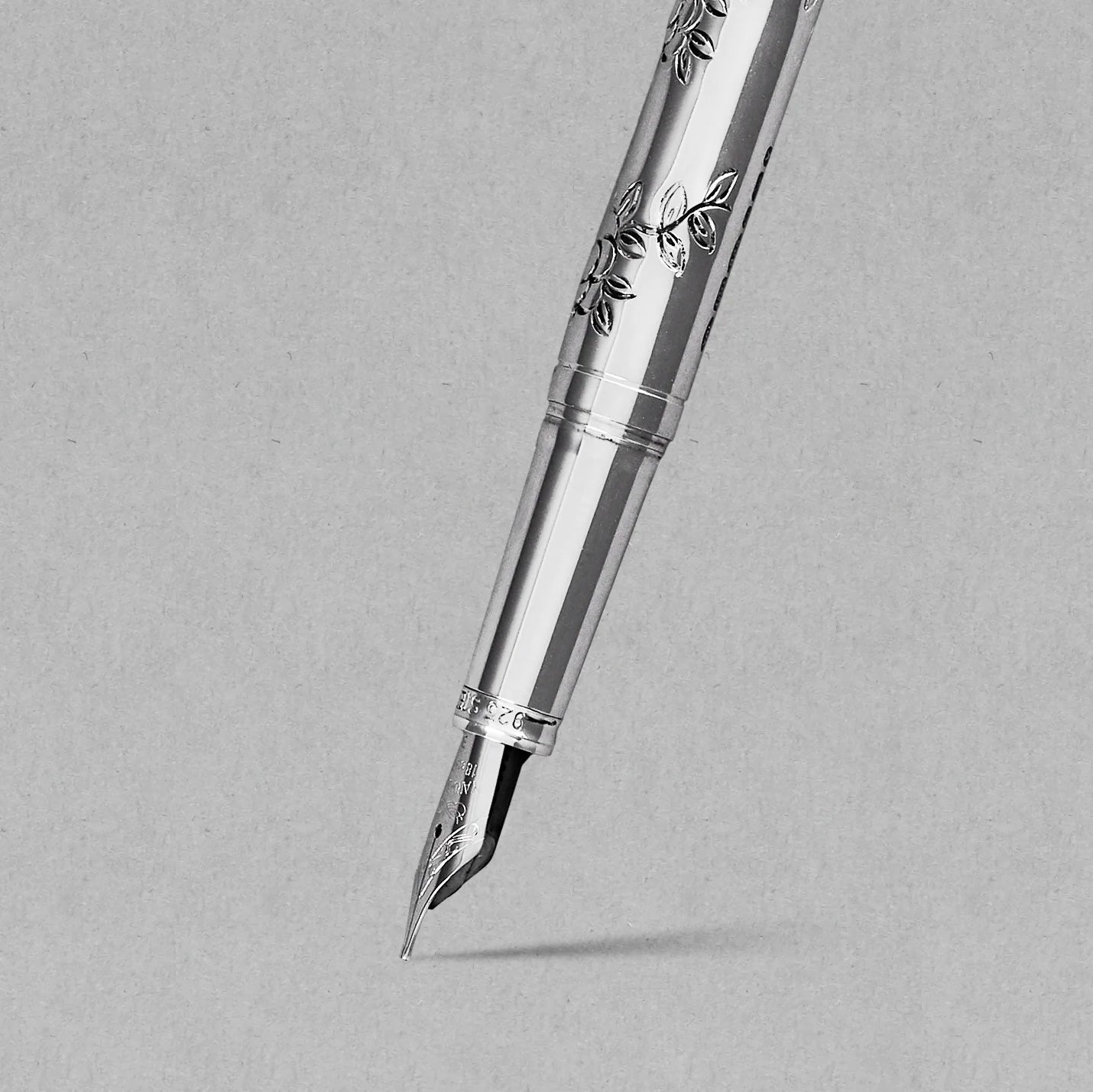 Yard-O-Led - Mayflower Fountain Pen - Sterling Silver - EB London