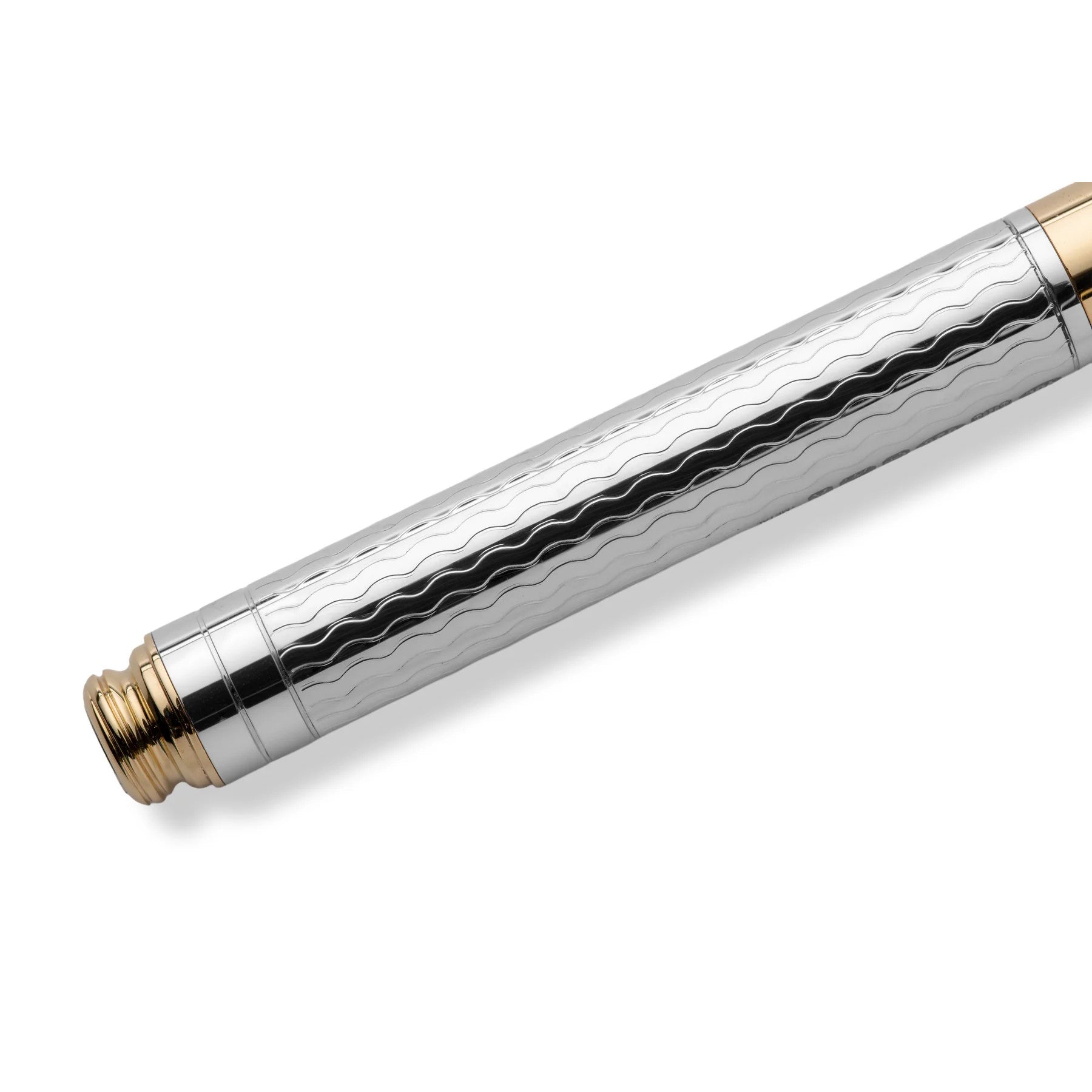 Yard-O-Led - Pocket Barley Wave Fountain Pen - Sterling Silver - EB London