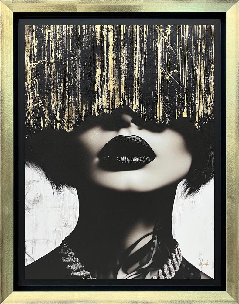 Buckingham - Rogue by Chuck - EB London