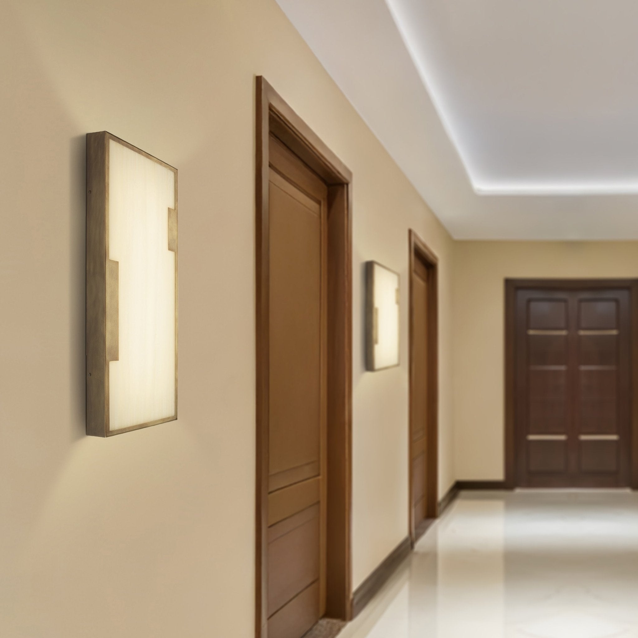 Northern Lights Barrett Right Facing Wall Light - EB London