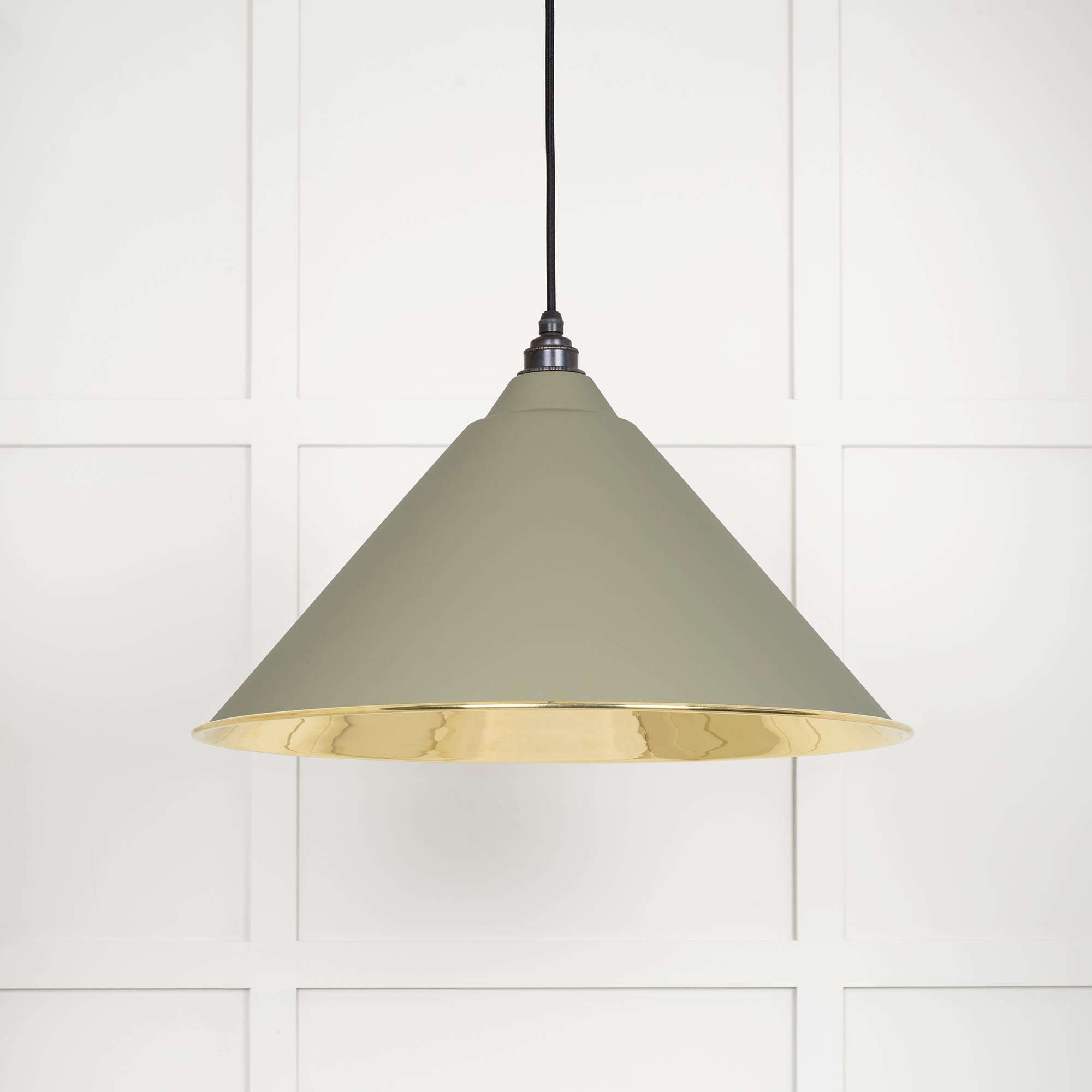 Smooth Brass Hockley Pendant | Tump - From The Anvil - EB London