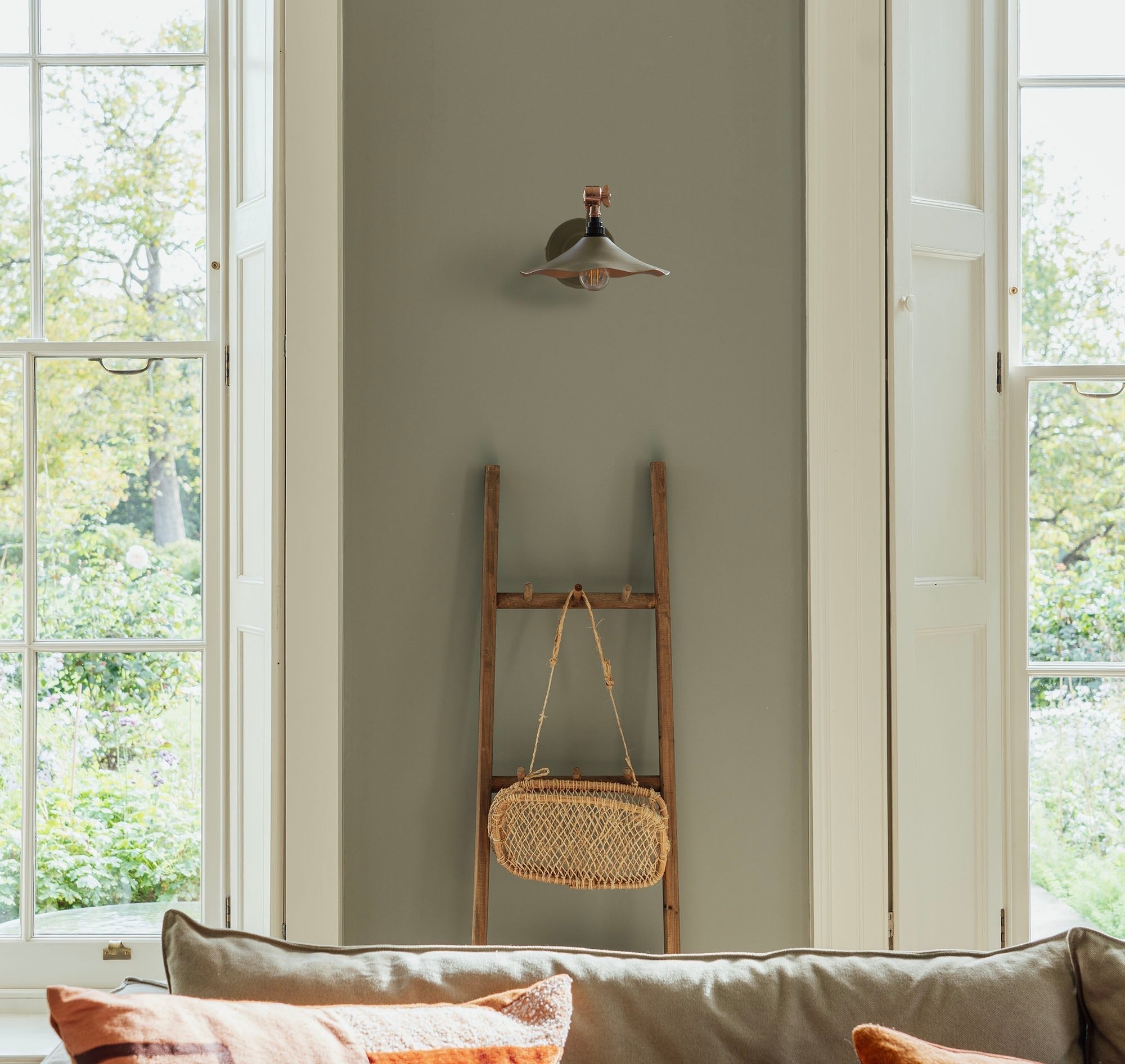 Smooth Copper Flora Wall Light | Smooth Copper Tump - From the Anvil - EB London