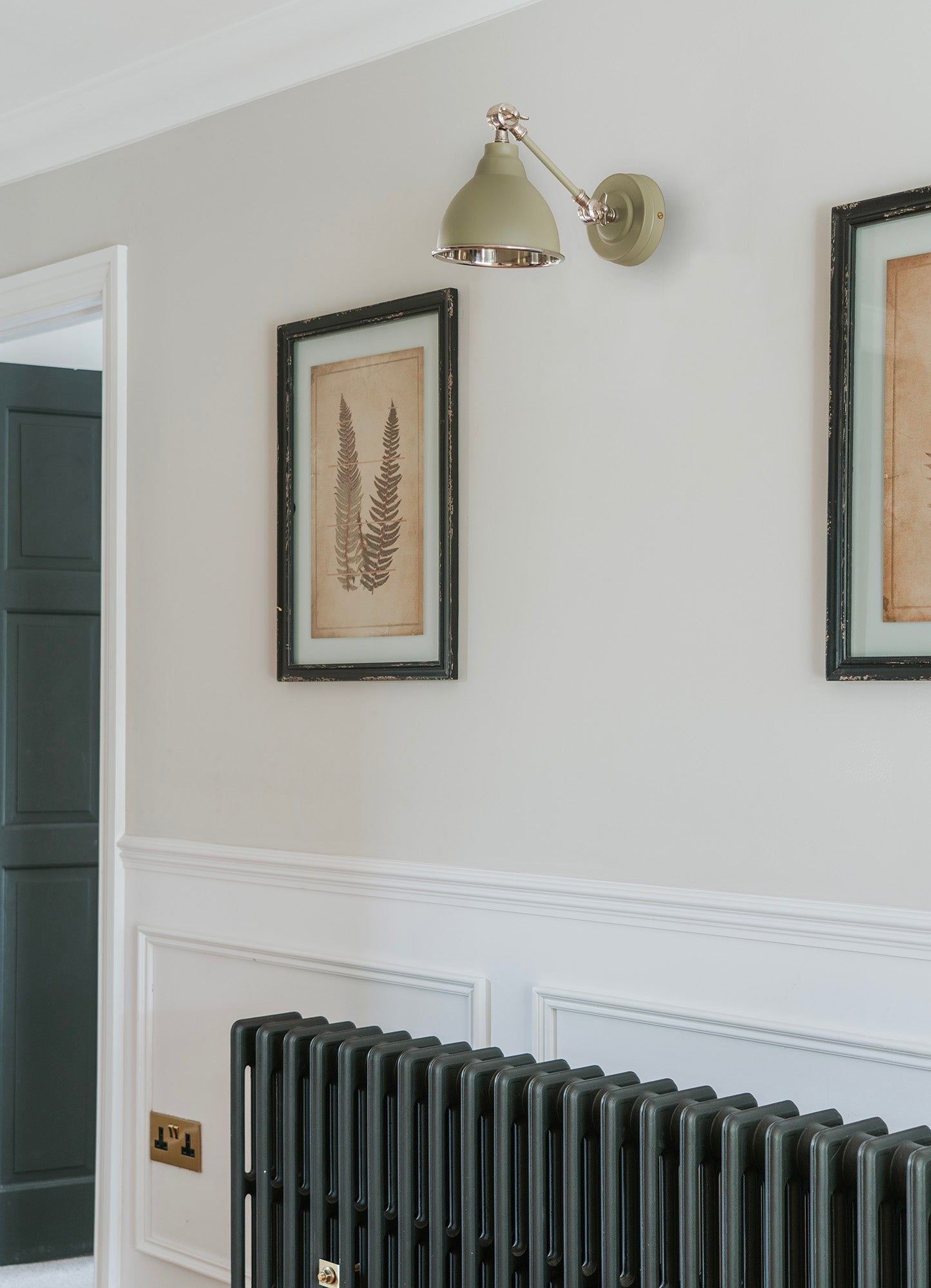 Smooth Nickel Brindley Wall Light | Smooth Nickel Tump - From the Anvil - EB London