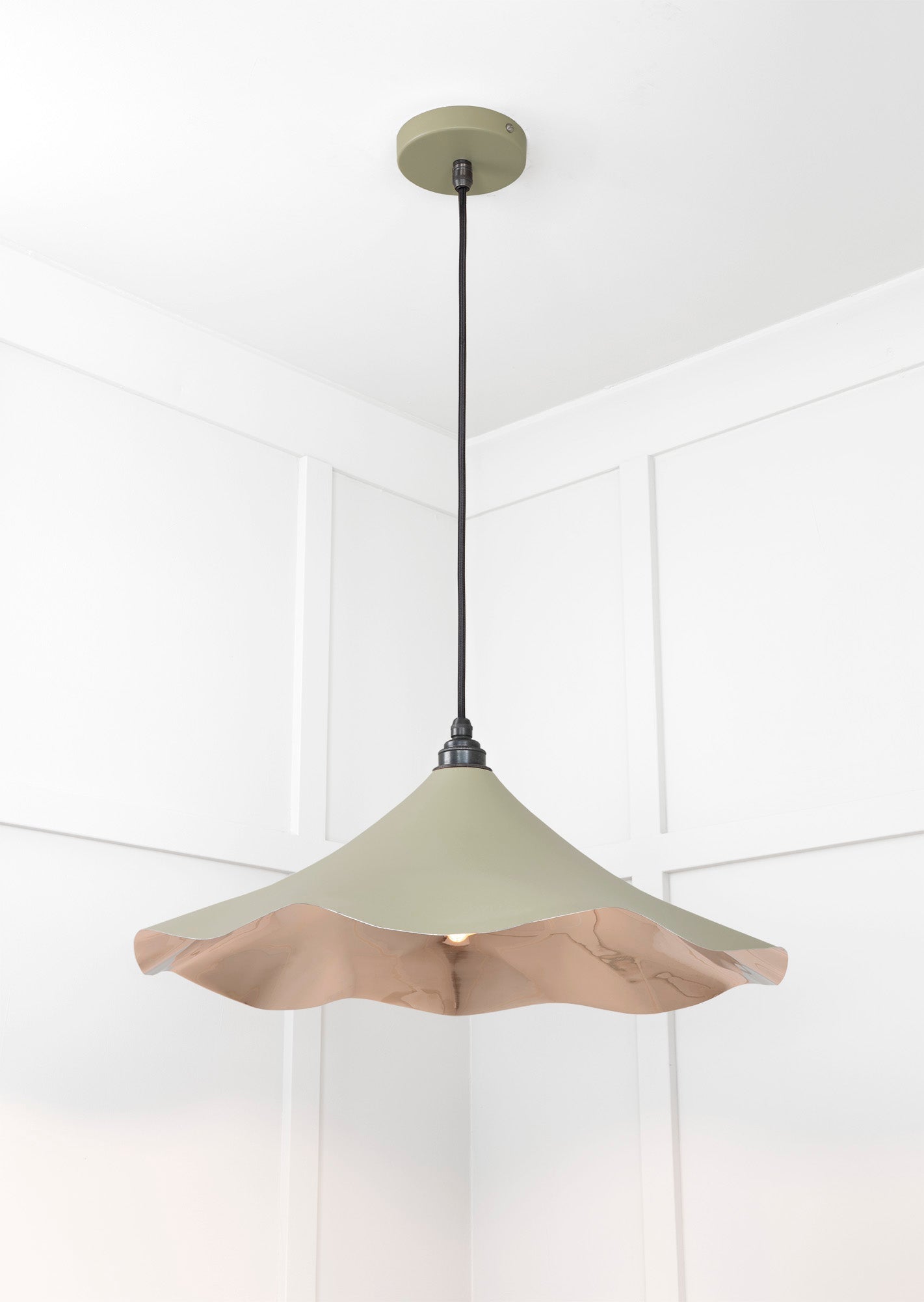 Smooth Nickel Flora Pendant | Tump - From The Anvil - EB London