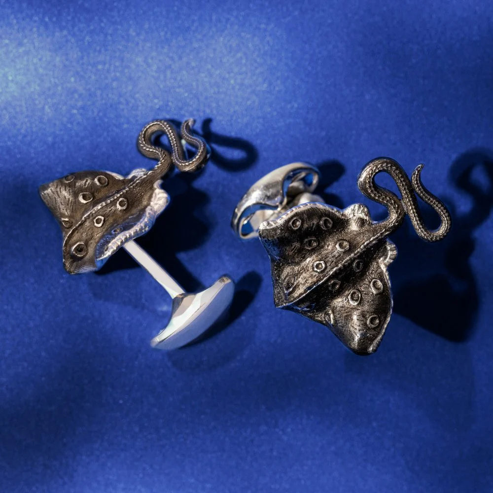 Silver Oxidised Black Stingray Cufflinks – Deakin & Francis - EB London