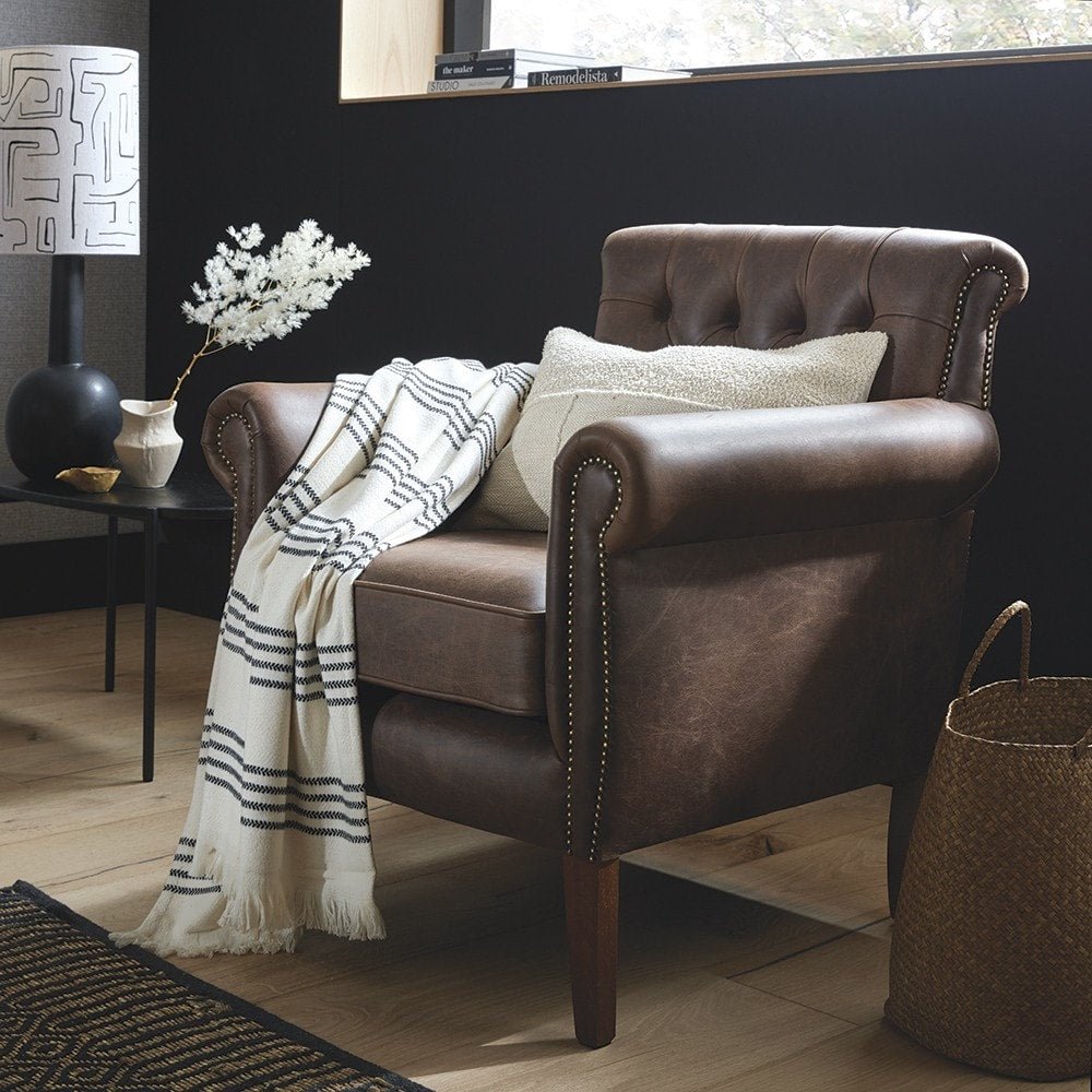 The Saxon Heritage Bentley Chair | Handcrafted British Accent Chair - EB London