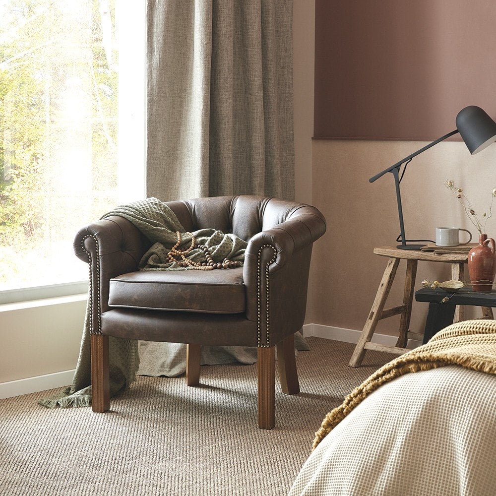 The Saxon Heritage Lewis Tub Chair | Hand - Burnished Leather Chesterfield - EB London