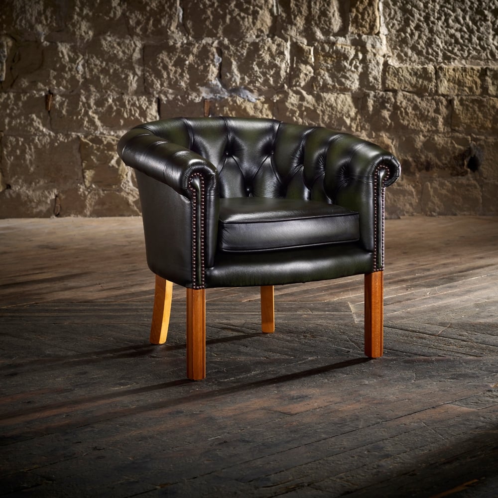 The Saxon Heritage Lewis Tub Chair | Hand - Burnished Leather Chesterfield - EB London