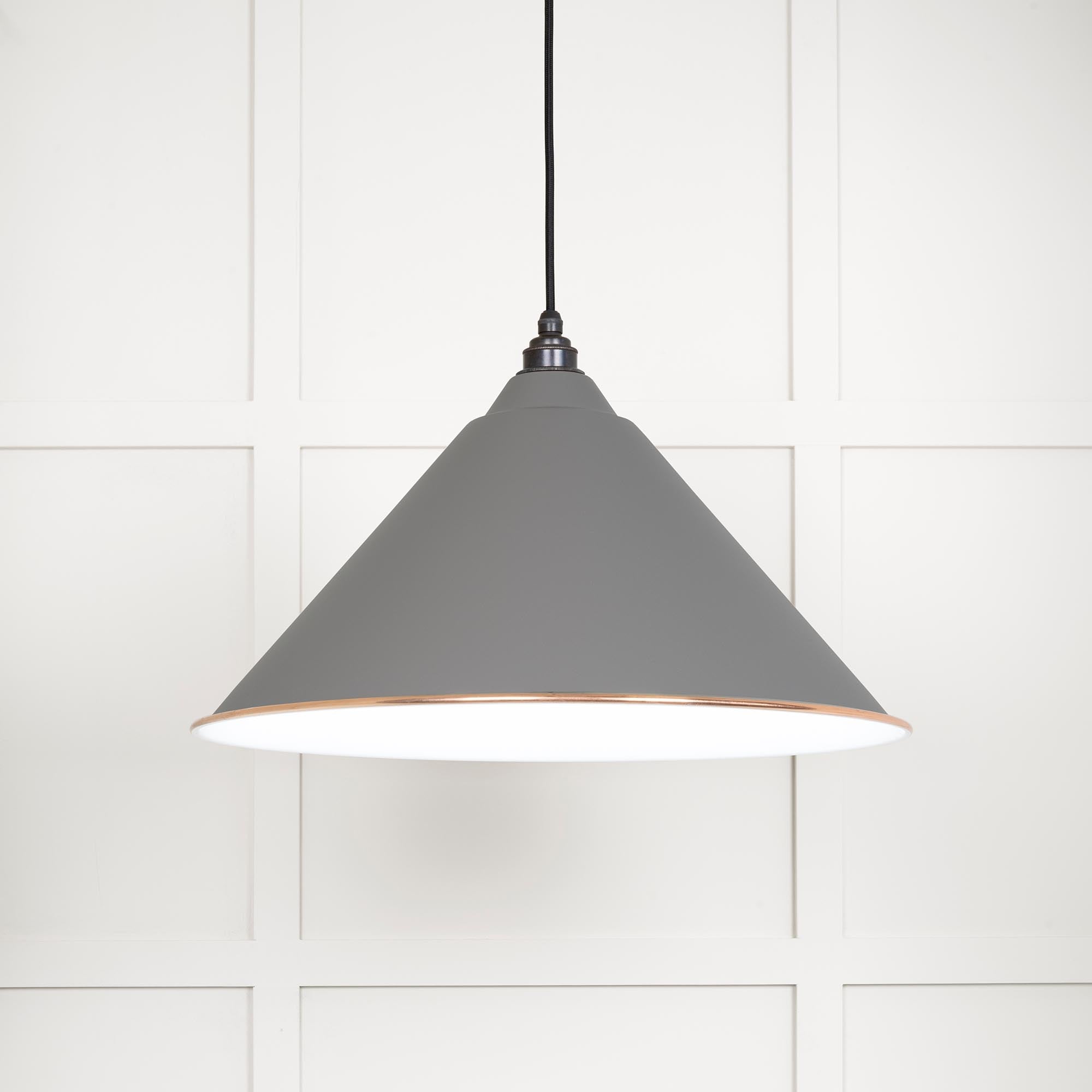 White Gloss Hockley Pendant | Accent Bluff - From The Anvil - EB London