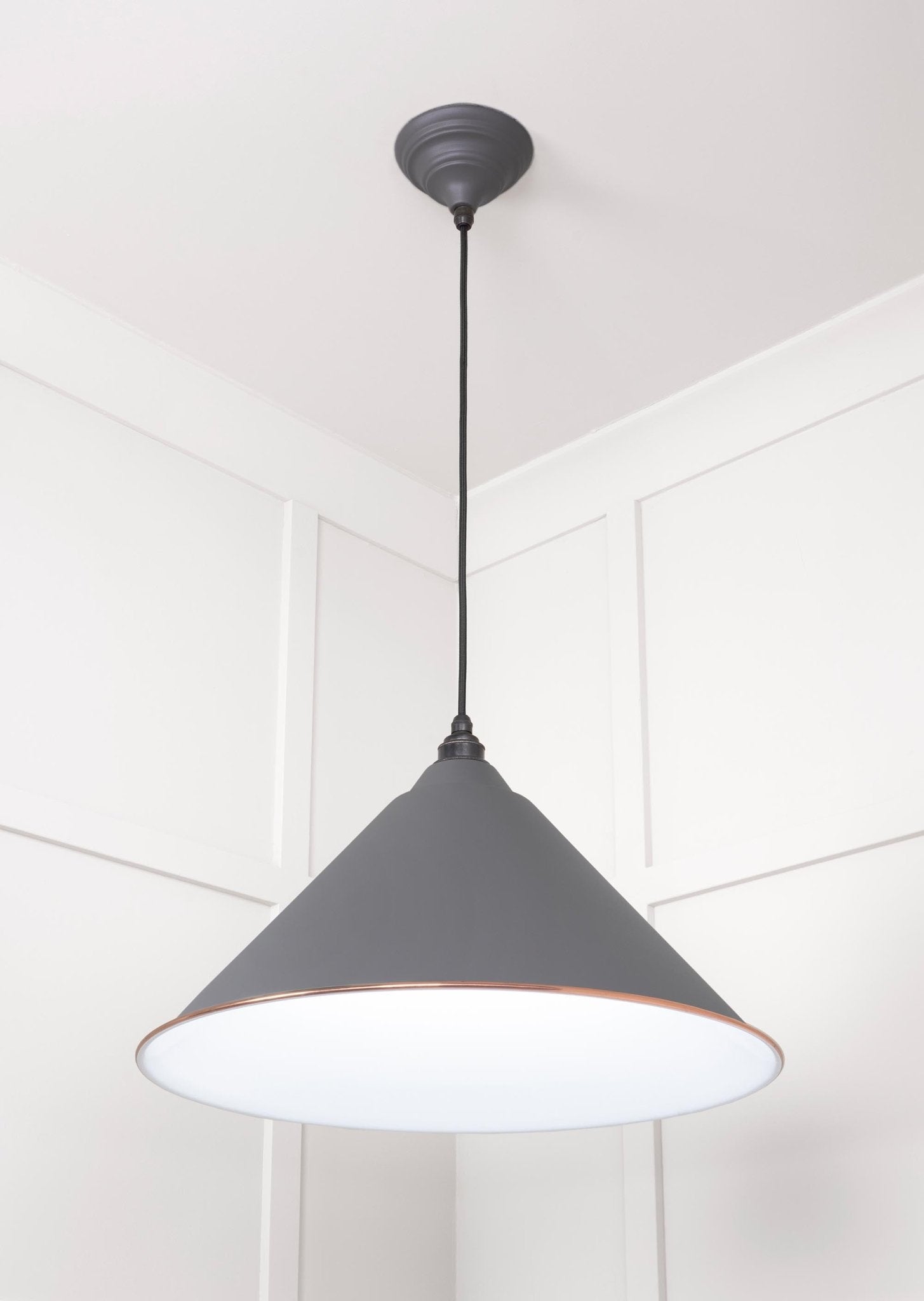 White Gloss Hockley Pendant | Accent Bluff - From The Anvil - EB London