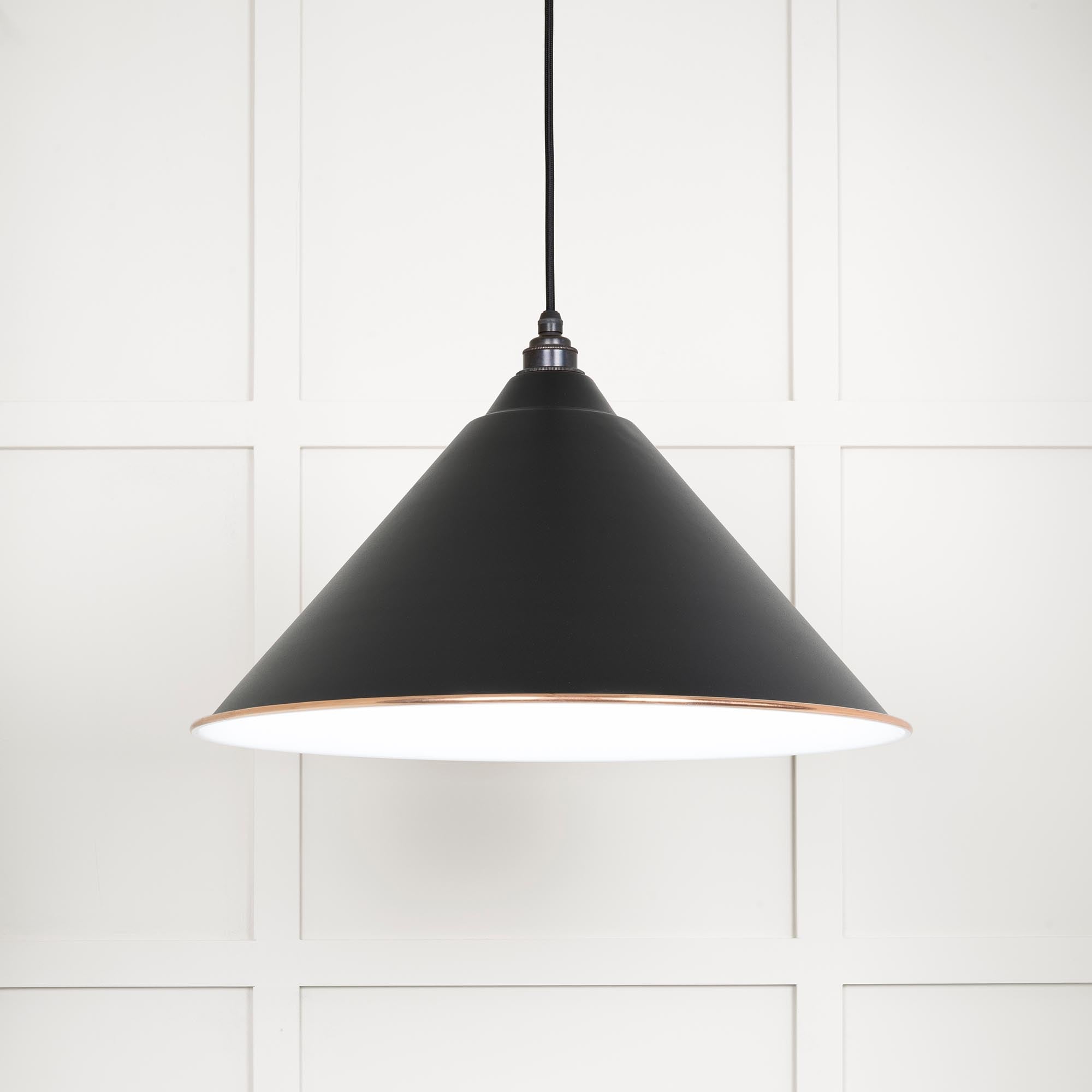 White Gloss Hockley Pendant | Elan Black - From The Anvil - EB London